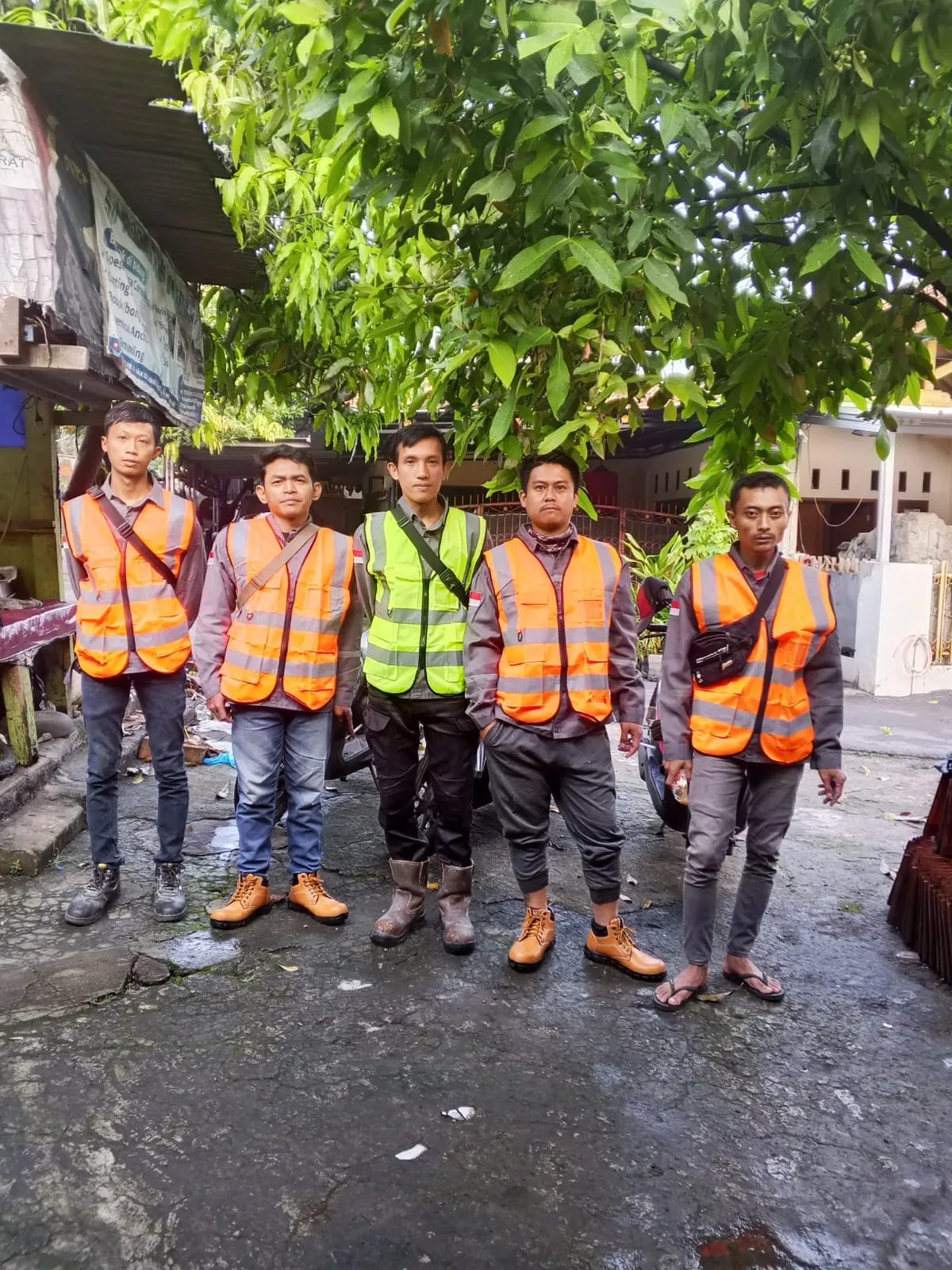 Mengapa Memilih Perusahaan dengan Peralatan Sendiri untuk Pekerjaan Beton?